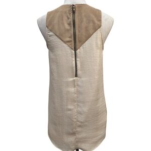 Robbi & Nikki XS Top Faux Suede Silk Look Sleeveless Back Zipper Shirt